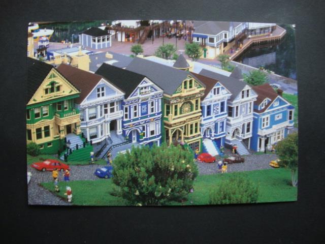 Railfans2 651) 1999 Postcard, Legoland California\'s 20 Million Brick \