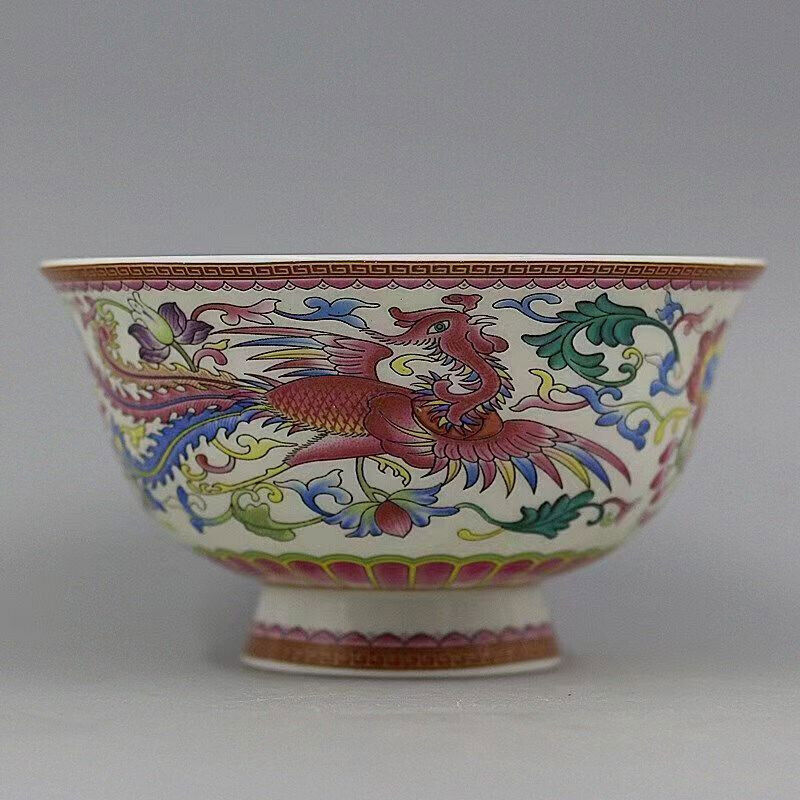 Exquisite Chinese porcelain blue and white porcelain bowl with dragon & phoenix
