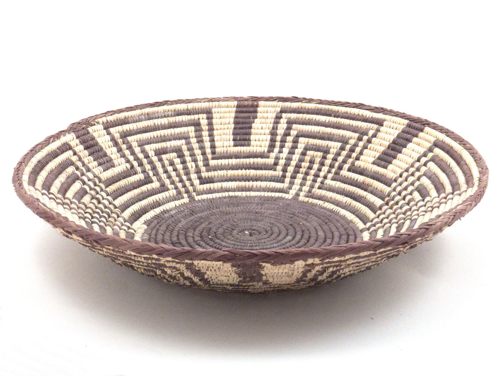#0673 Handmade Southwest Style Decorative Fine Coil Basket