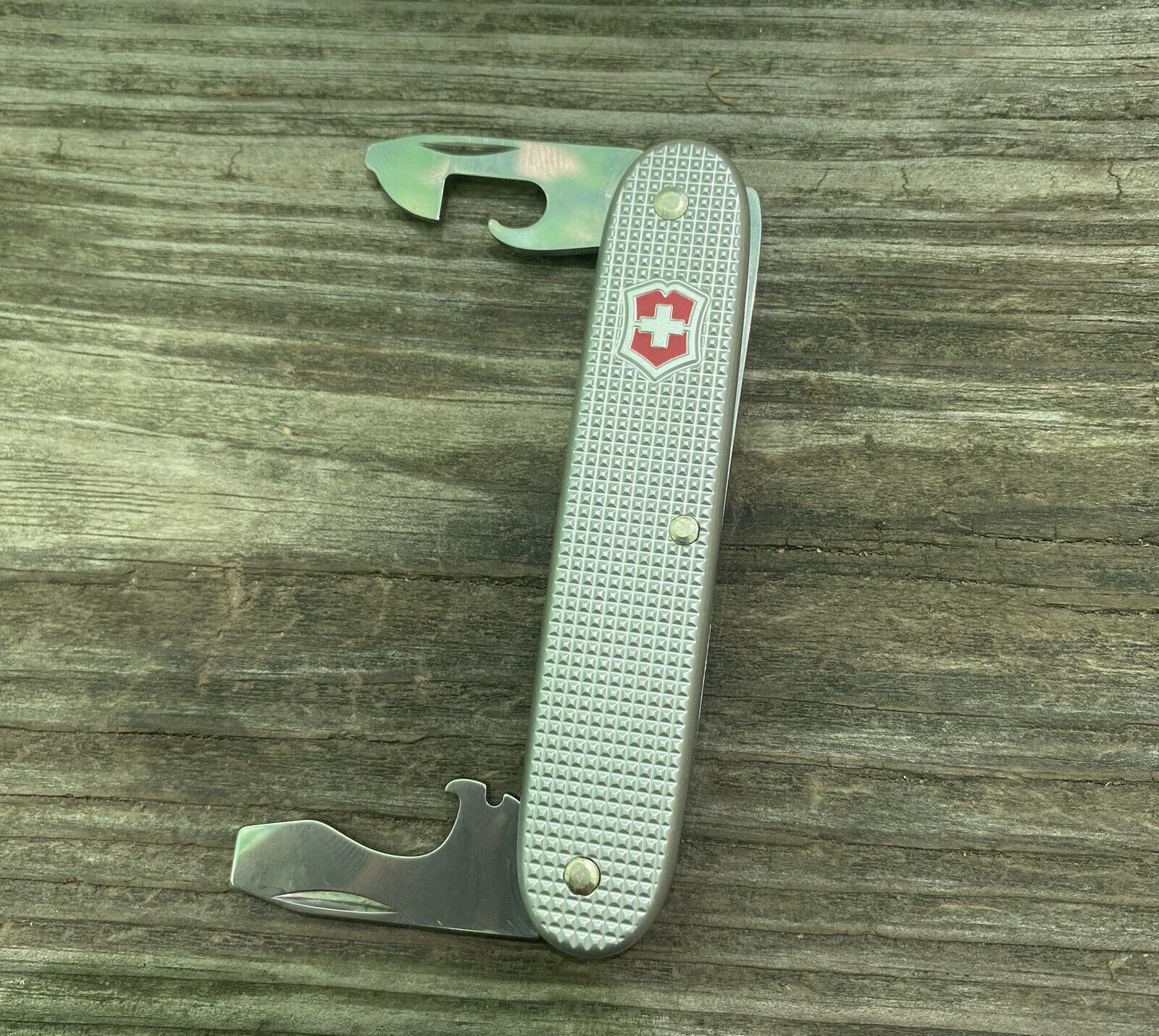🔥Victorinox “Beans And Beer” 93mm Single Layer Custom