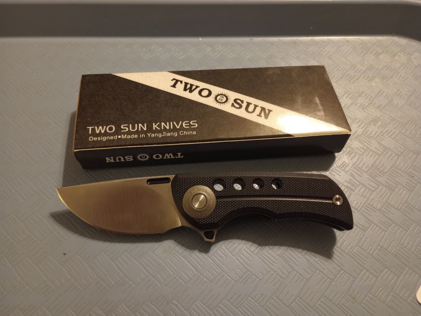 Two Sun Mini Folding Knife Black Micarta Handle D2 Plain Edge 