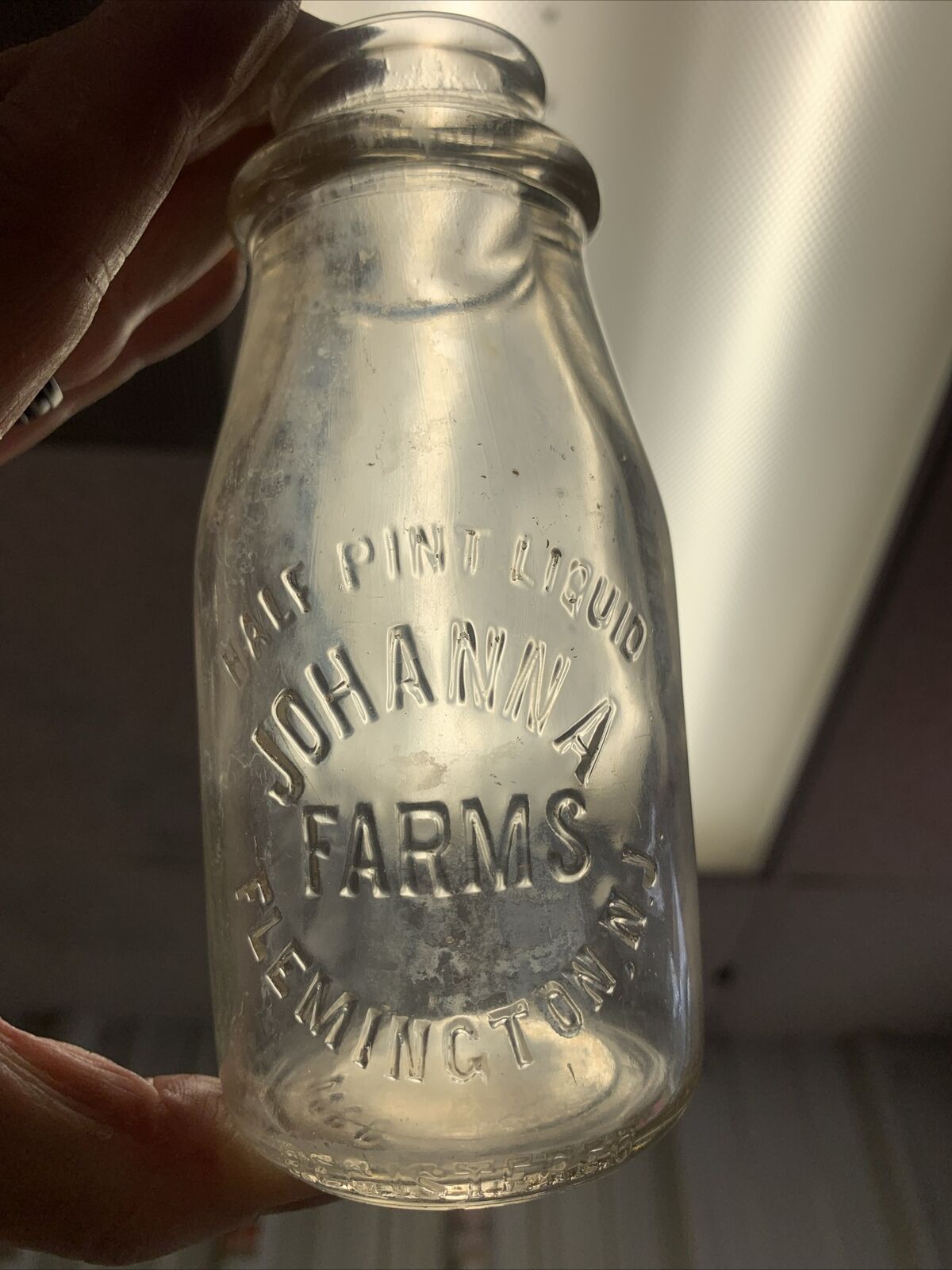 Vintage Johanna Farms Half Pint Embossed Milk Bottle Flemington, NJ New Jersey
