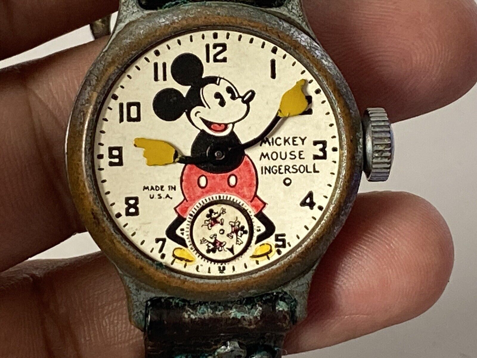 VINTAGE 1930\'s MICKEY MOUSE INGERSOLL WATCH FOR PARTS OR RESTORATION