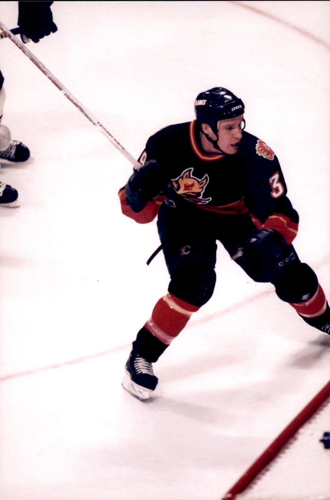 PF29 2000 Original Photo BENOIT GRATTON CALGARY FLAMES LEFT WING NHL ICE HOCKEY
