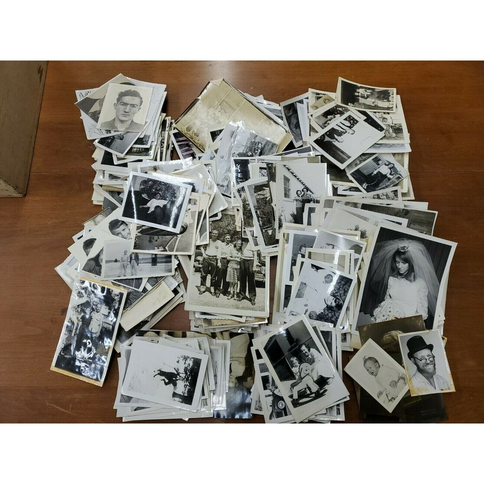 Lot OF 100 Original Random Found Old Photographs  B&W Vintage Snapshots Pictures