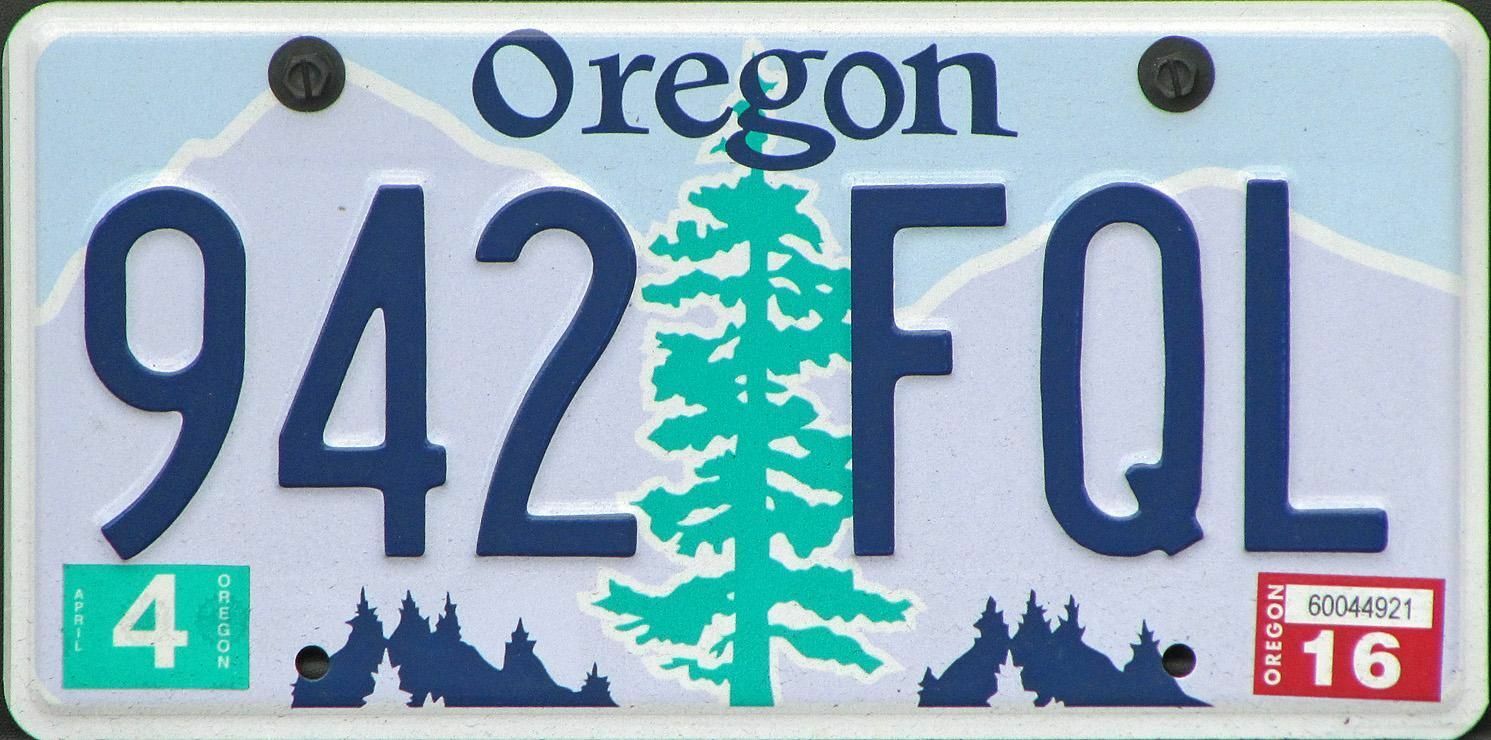 OREGON REAL AUTHENTIC LICENSE PLATE AUTO NUMBER CAR GREEN TREE AUTO TAG OR