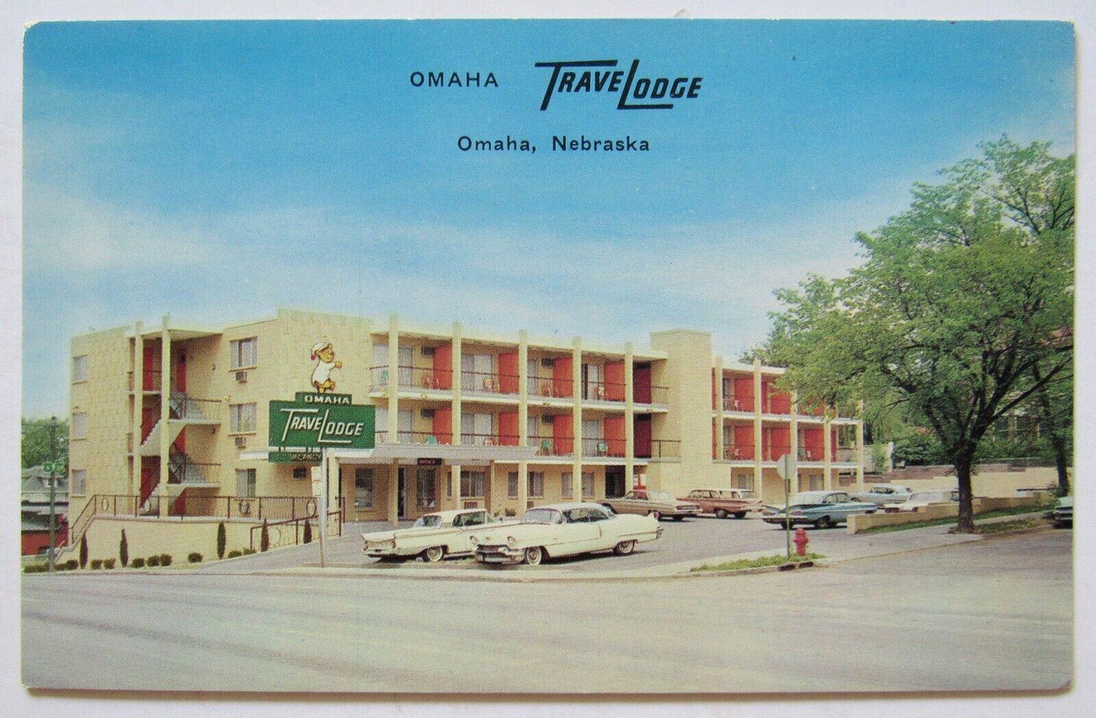 Omaha Nebraska Travel Lodge Motel TraveLodge Parking Cars Postcard