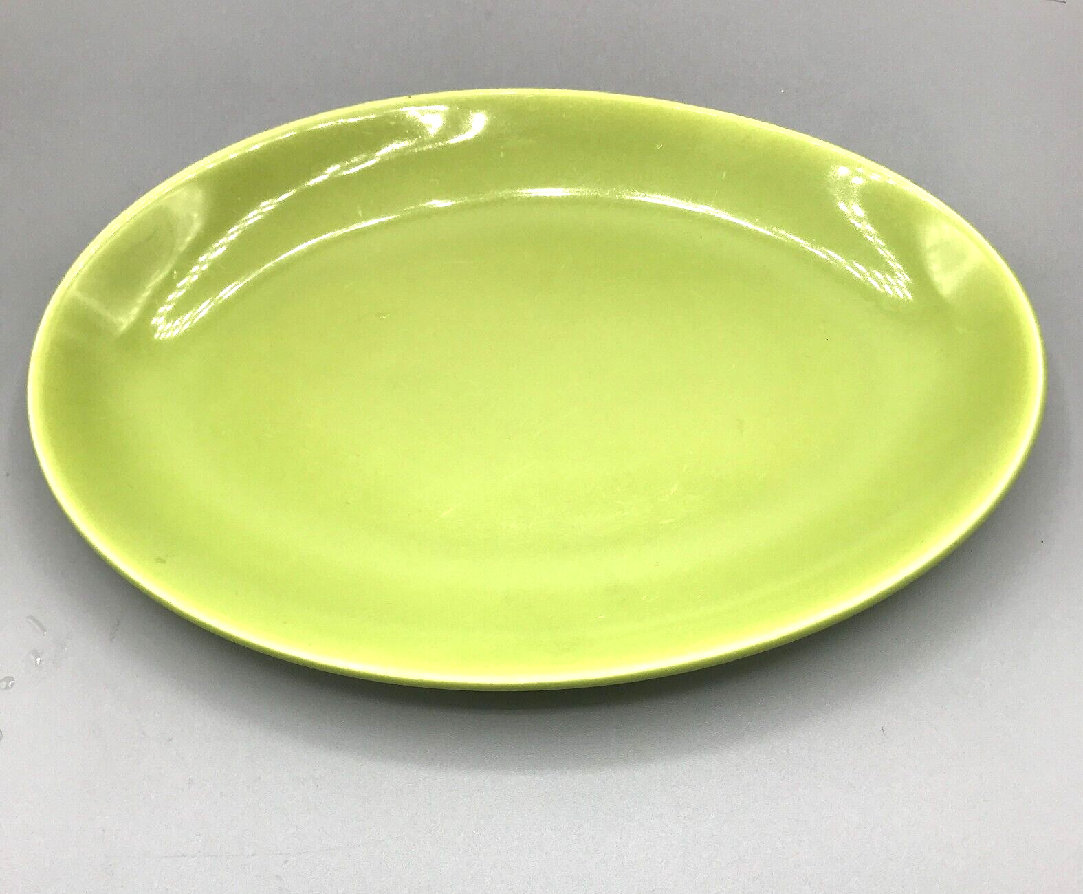 Vintage: Homer Laughlin Rhythm Small Oval Platter  Chartreuse Green #M54N4