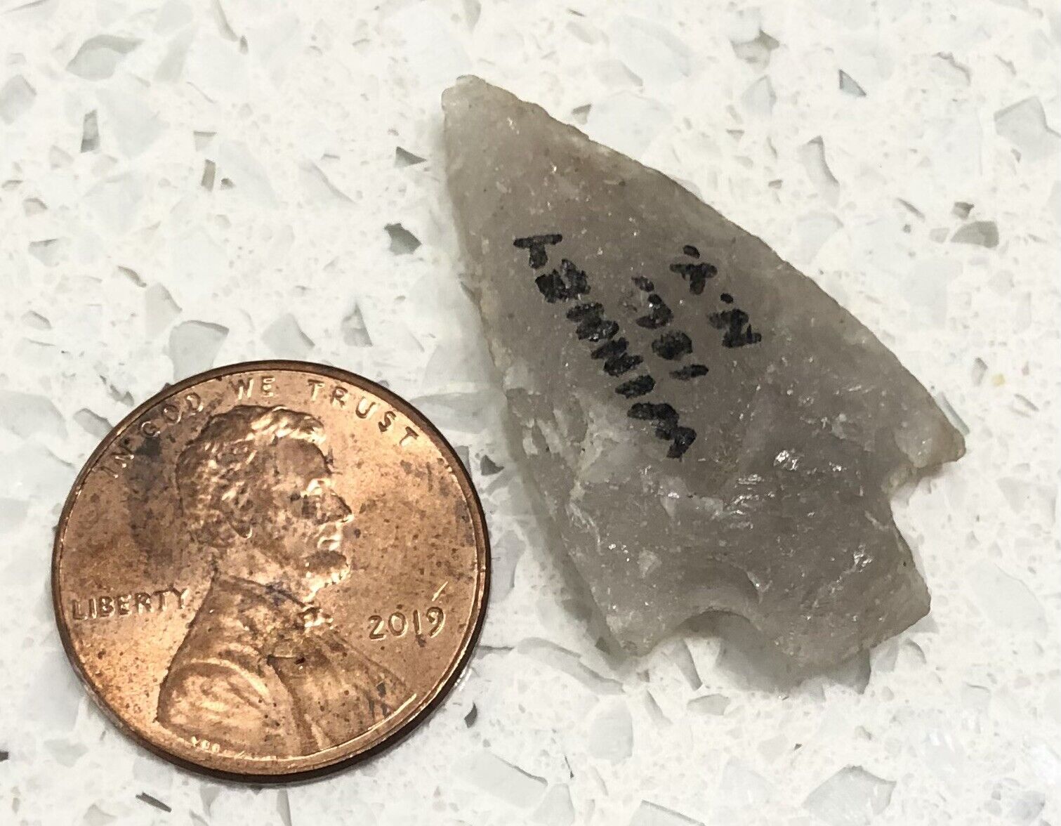 Authentic Pre Historic Native American Adena Point arrowhead point