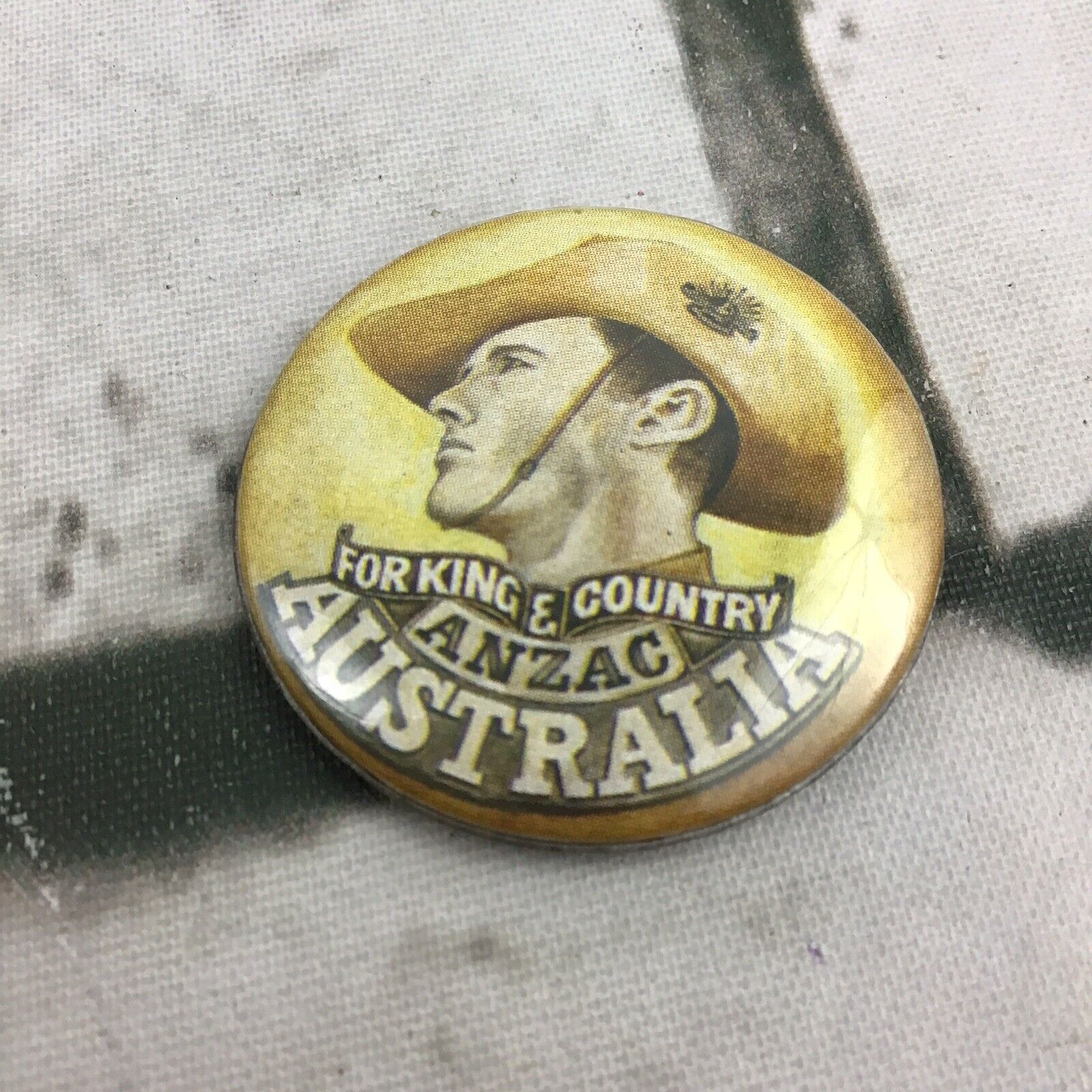 Vintage Anzac Australia For King & Country Button Pin Pinback Souvenir