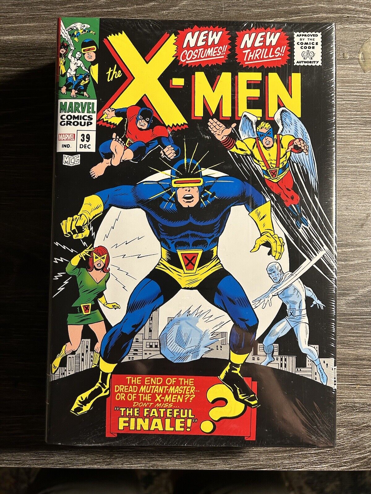 X-MEN OMNIBUS VOLUME 2 TUSKA DM COVER (New / Sealed)