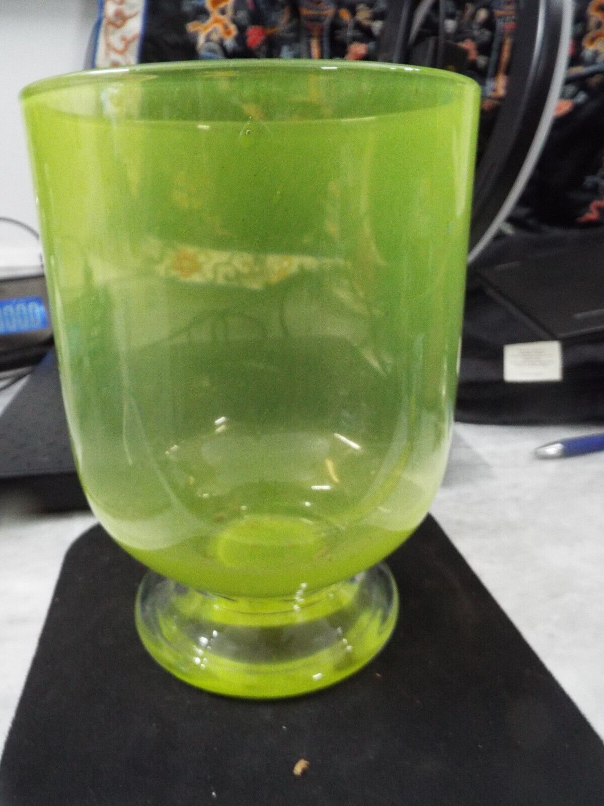 Large Lime Green Glass Vase Clear Bottom 8\