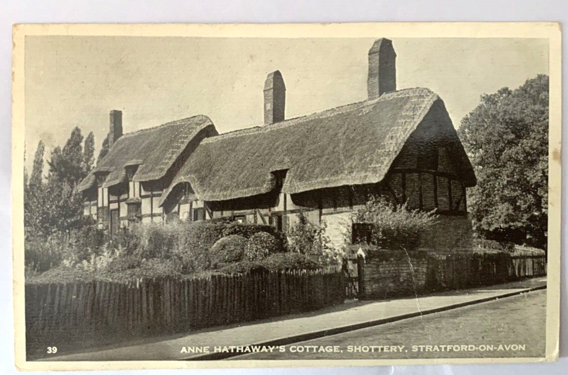 Anne Hathaway\'s Cottage Shottery Stratford-On-Avon England Vintage Postcard