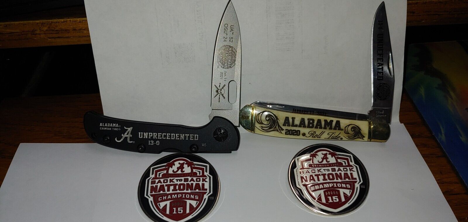 LOT 2 DIF ALABAMA KNIFES 2020 National Champions 52- 24 OVER  OHIO  W/2 PENDANTS