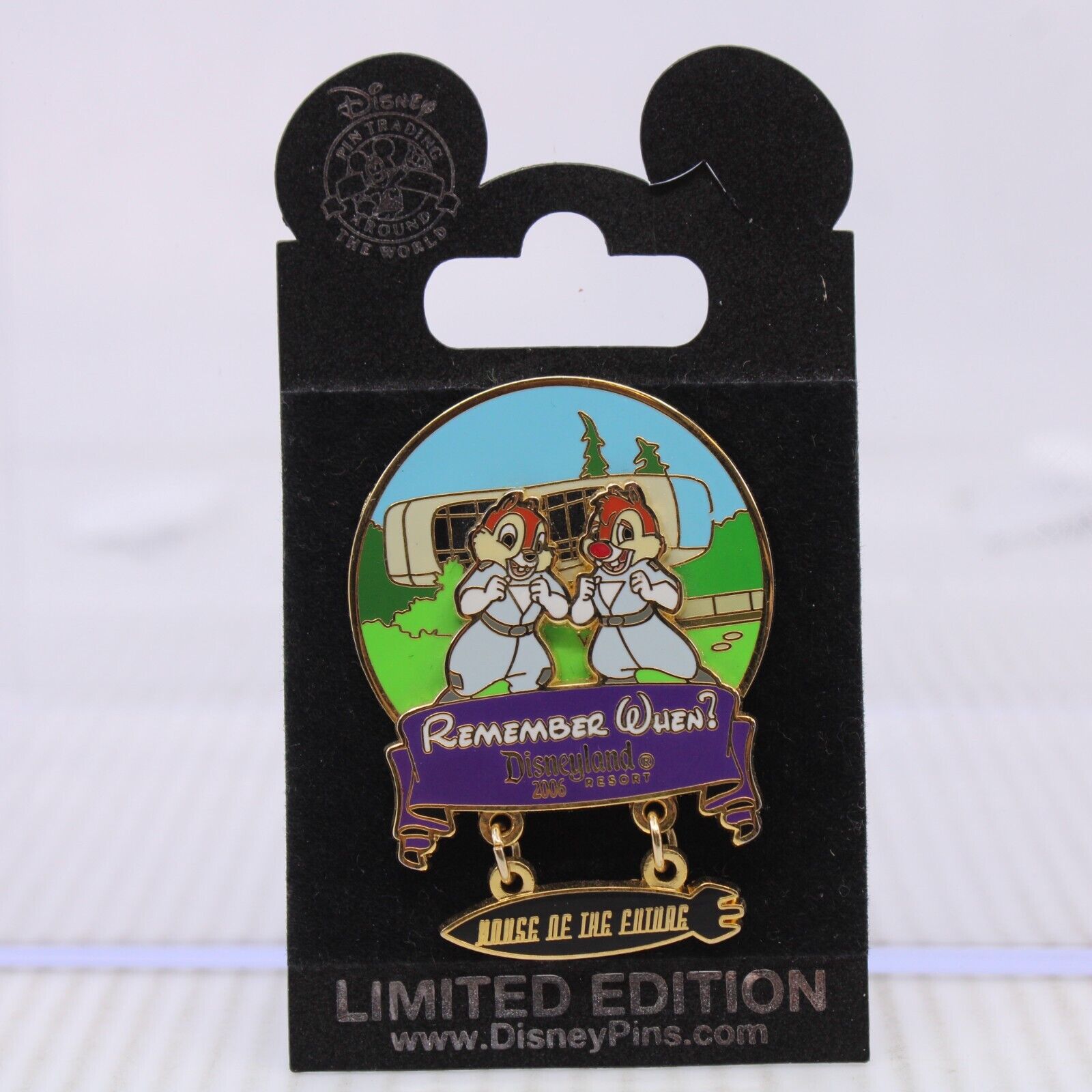 C2 Disney DLR LE 750 Pin Remember When House of the Future Chip Dale Dangle