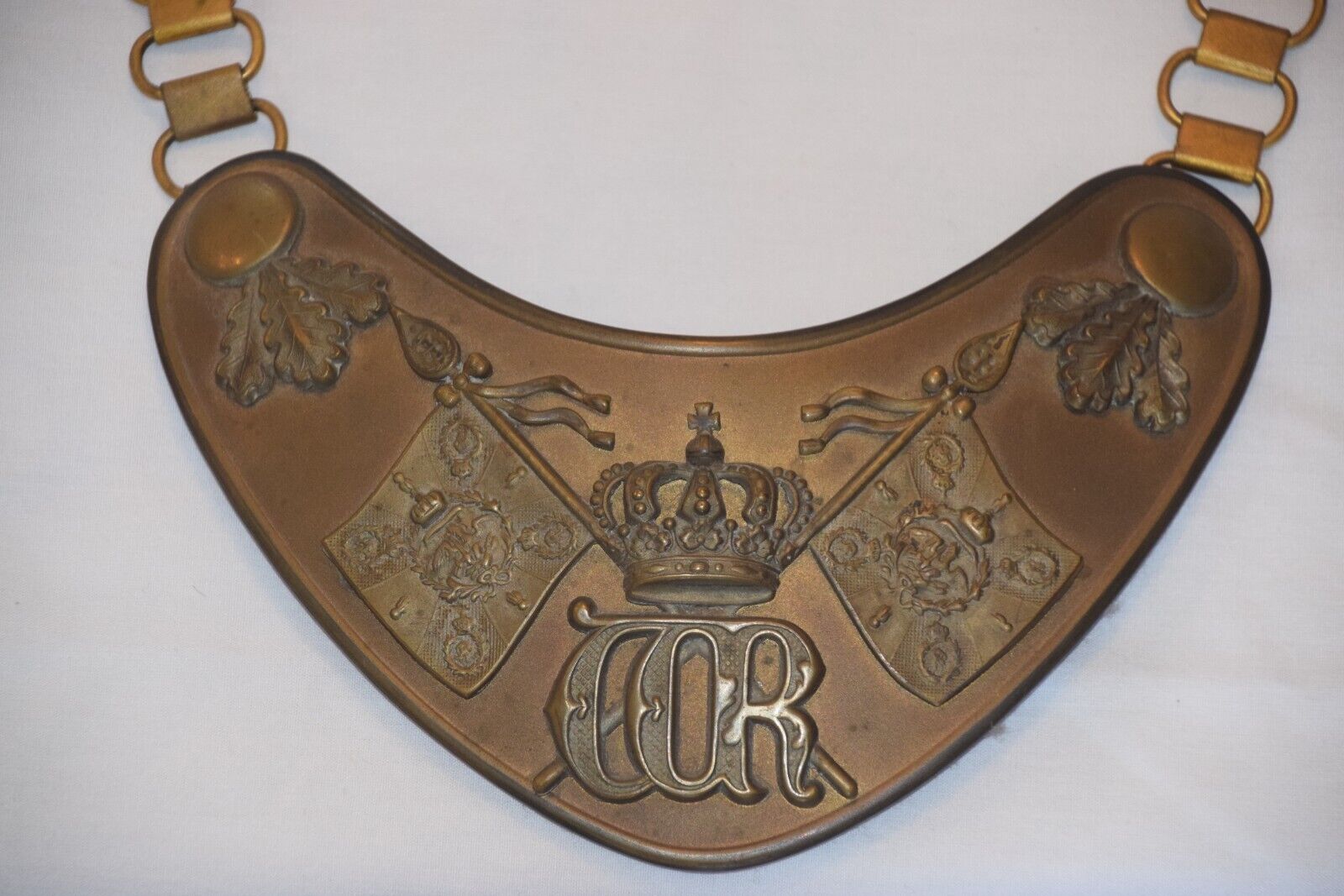 RARE WWI Prussian Uhlan Cavalry FLAG BEARERS gorget with chain