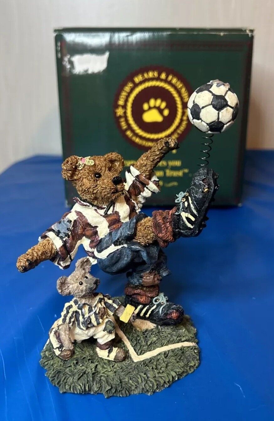Boyds Bears Rocky Bruin Score Soccer Futbol Figure Figurine USED 1998 