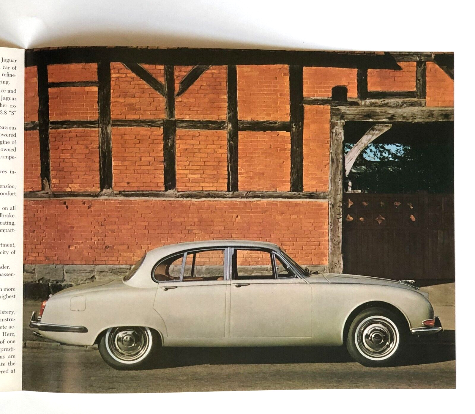 1964 Jaguar 3.8S Sedan Sales Brochure Photos Specifications Original Vintage