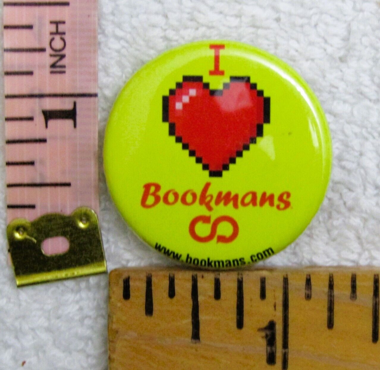 I Love Bookmans Heart Yellow Pinback Button Pin