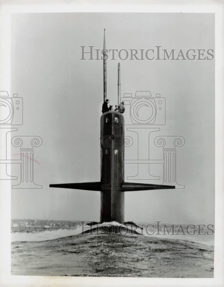 Press Photo Sailors on the USS Skipjack Navy Submarine at Sea - kfx17092