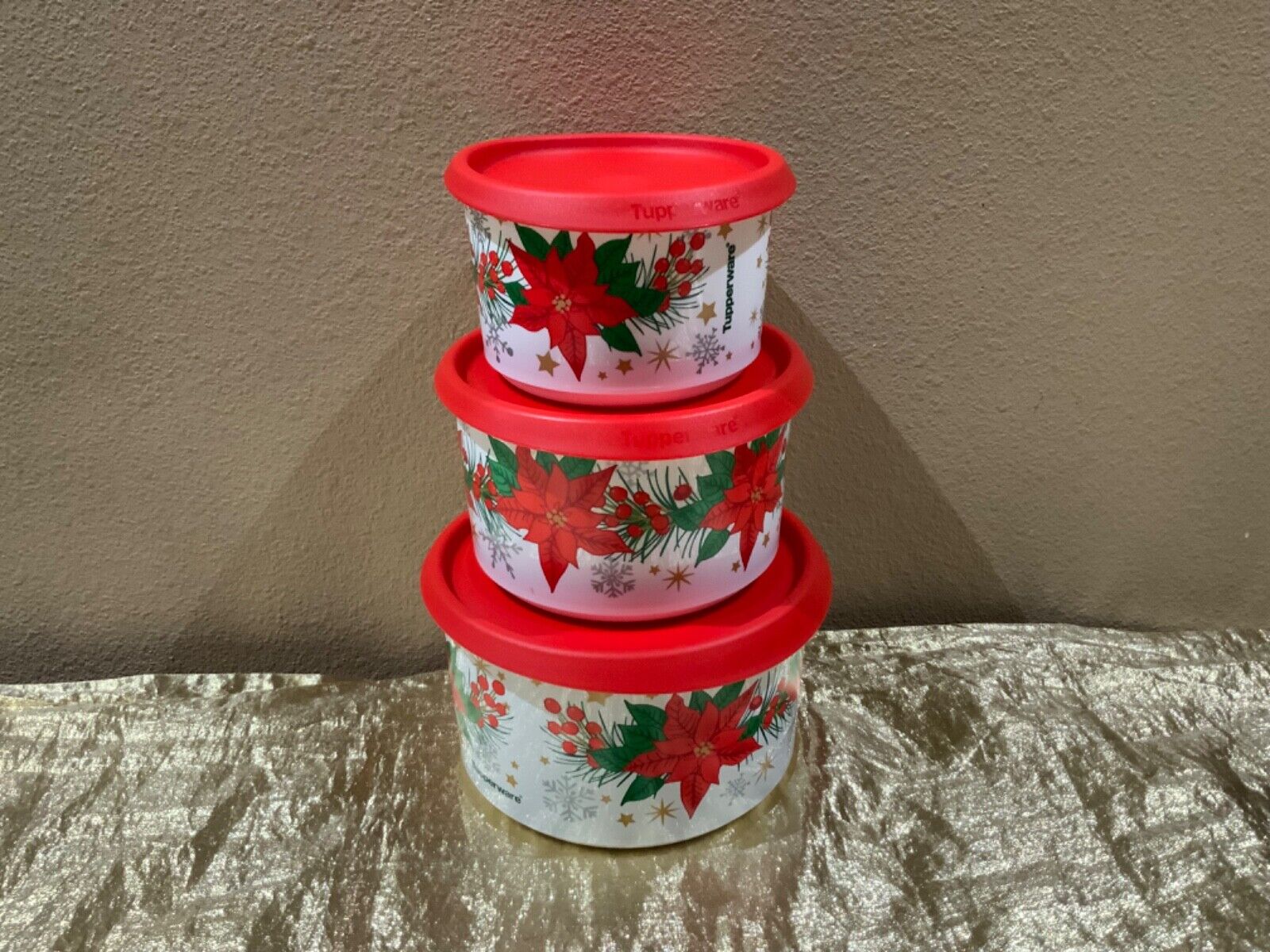 Tupperware Beautiful Christmas 2023 New Set/3 Mini One Touch Stacking Canisters