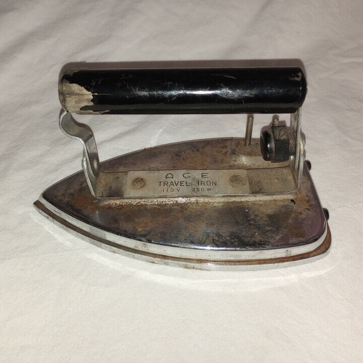 Vintage ACE Travel Iron, 110V, 250W, Wooden Handle