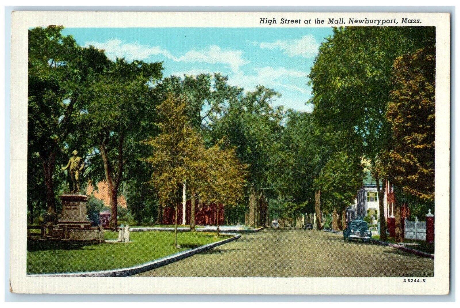 c1940 High Street Mall Monument Exterior View Newburyport Massachusetts Postcard