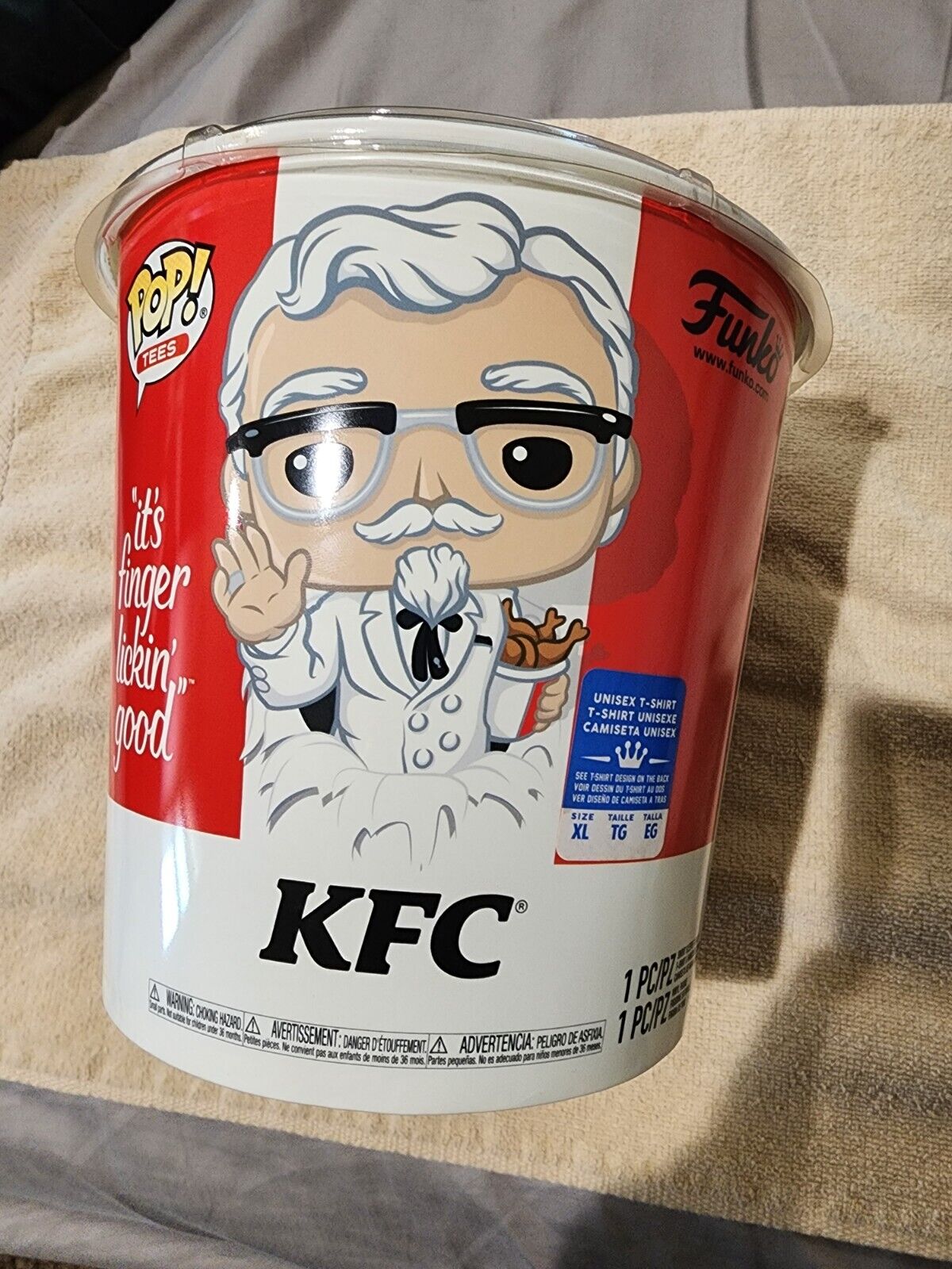 🔥 Funko Pop Shop Limited Edition KFC Bucket Colonel Sanders + Shirt XL - New