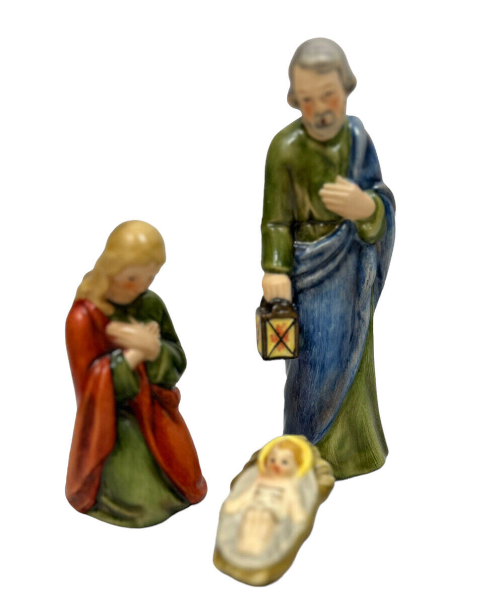 Vintage Goebel Holy Family Nativity Jesus Mary Joseph Christmas Bird W Germany