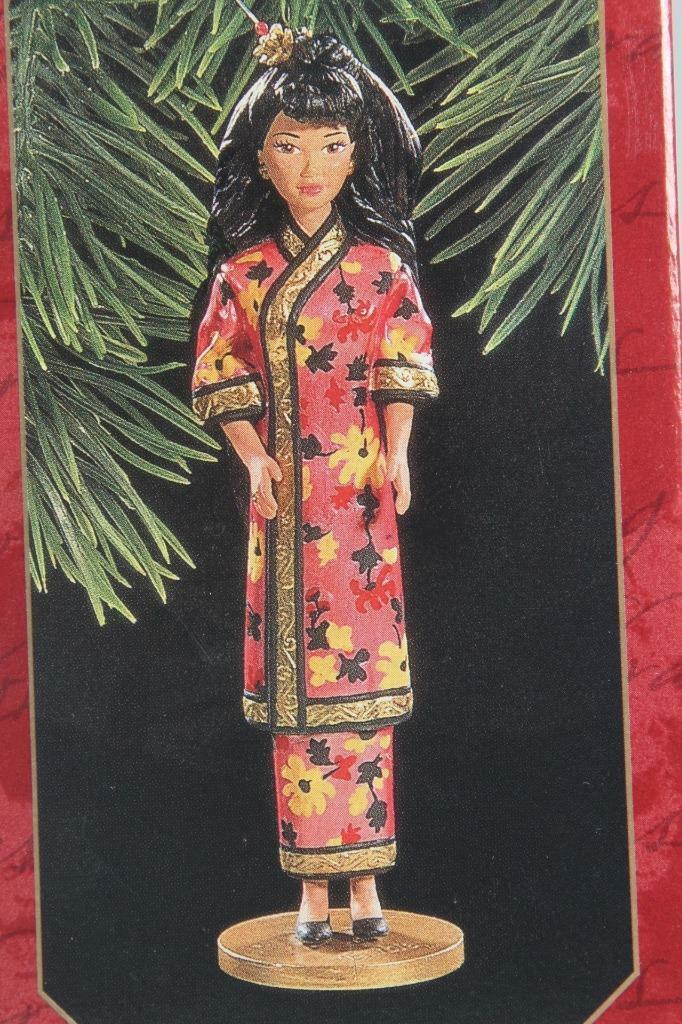 Hallmark 1997 'Chinese Barbie' 2nd In Series-Dolls Of The World New In Box