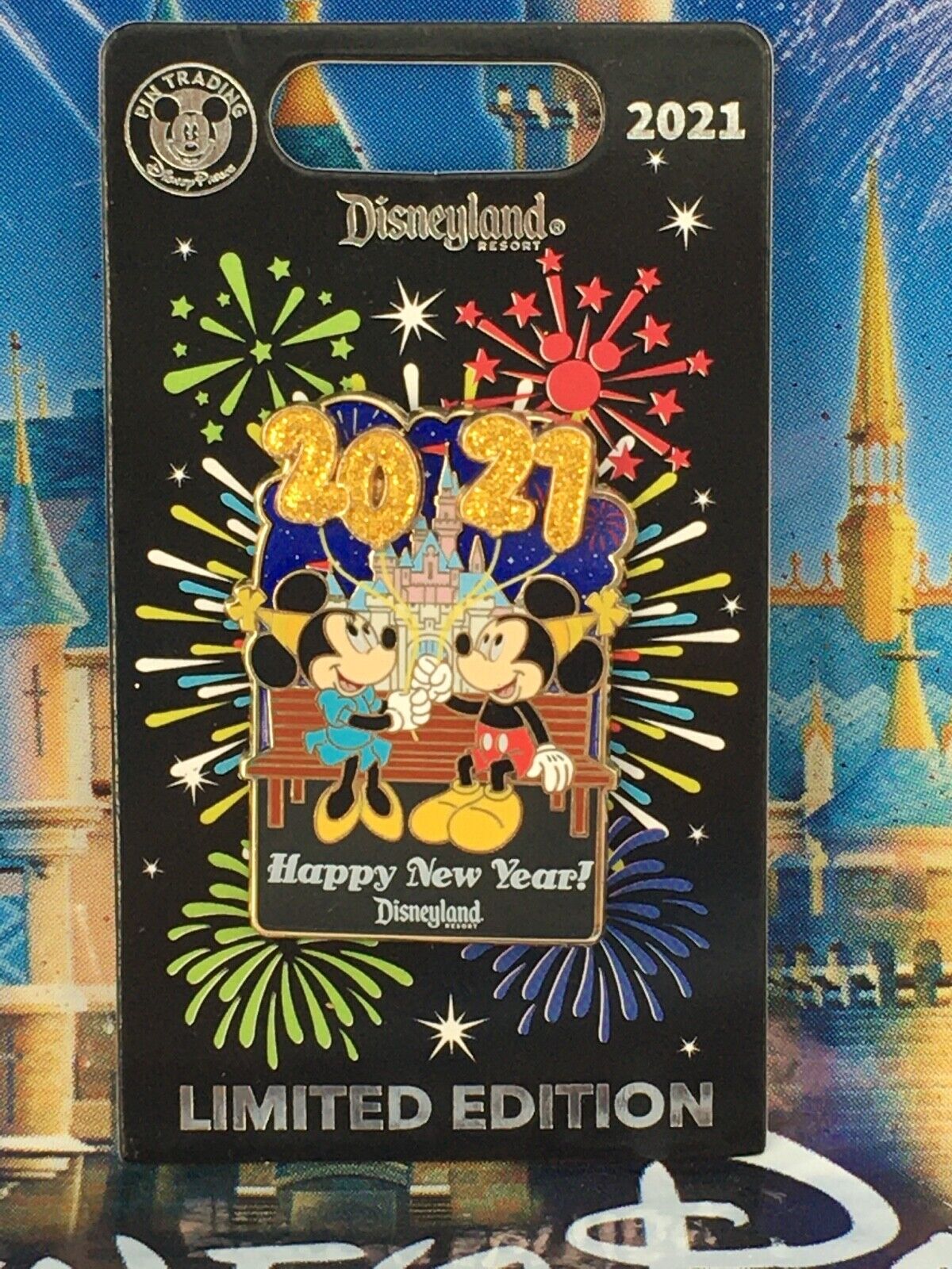 Disney Disneyland 2021 New Years Day Pin Mickey & Minnie Glitter LE 2500 NOC