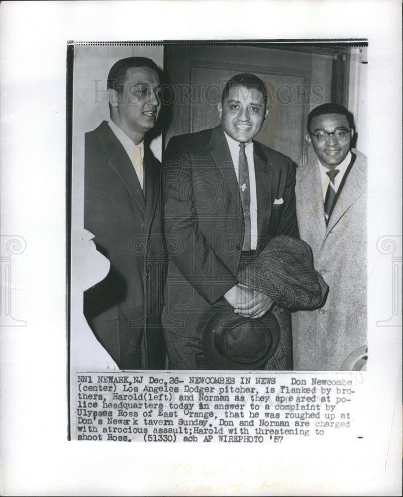 1957 Press Photo Don Newcombe and brothers assault - dfpb15765