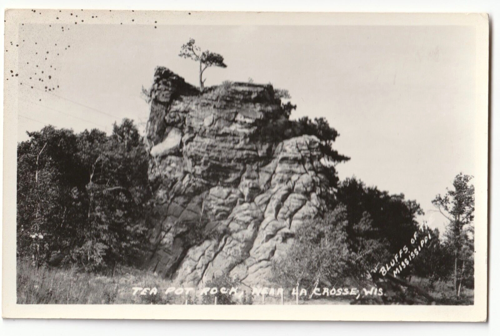 Tea Pot Rock near La Crosse, Wisconsin WI-antique unposted rppc postcard