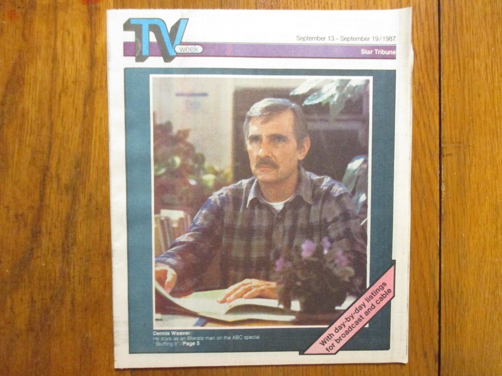 Sept 13-1987 Minneapolis Star Tribune TV Mag(DENNIS  WEAVER/McCLOUD/BLUFFING IT)