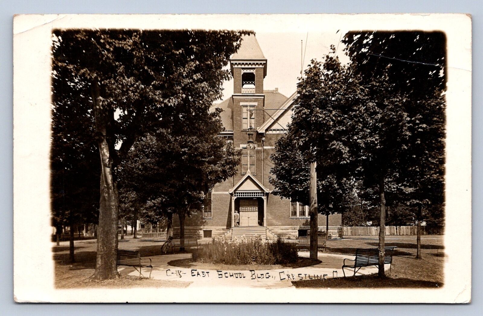 J87/ Crestline Ohio RPPC Postcard c1910 East School Building  1571
