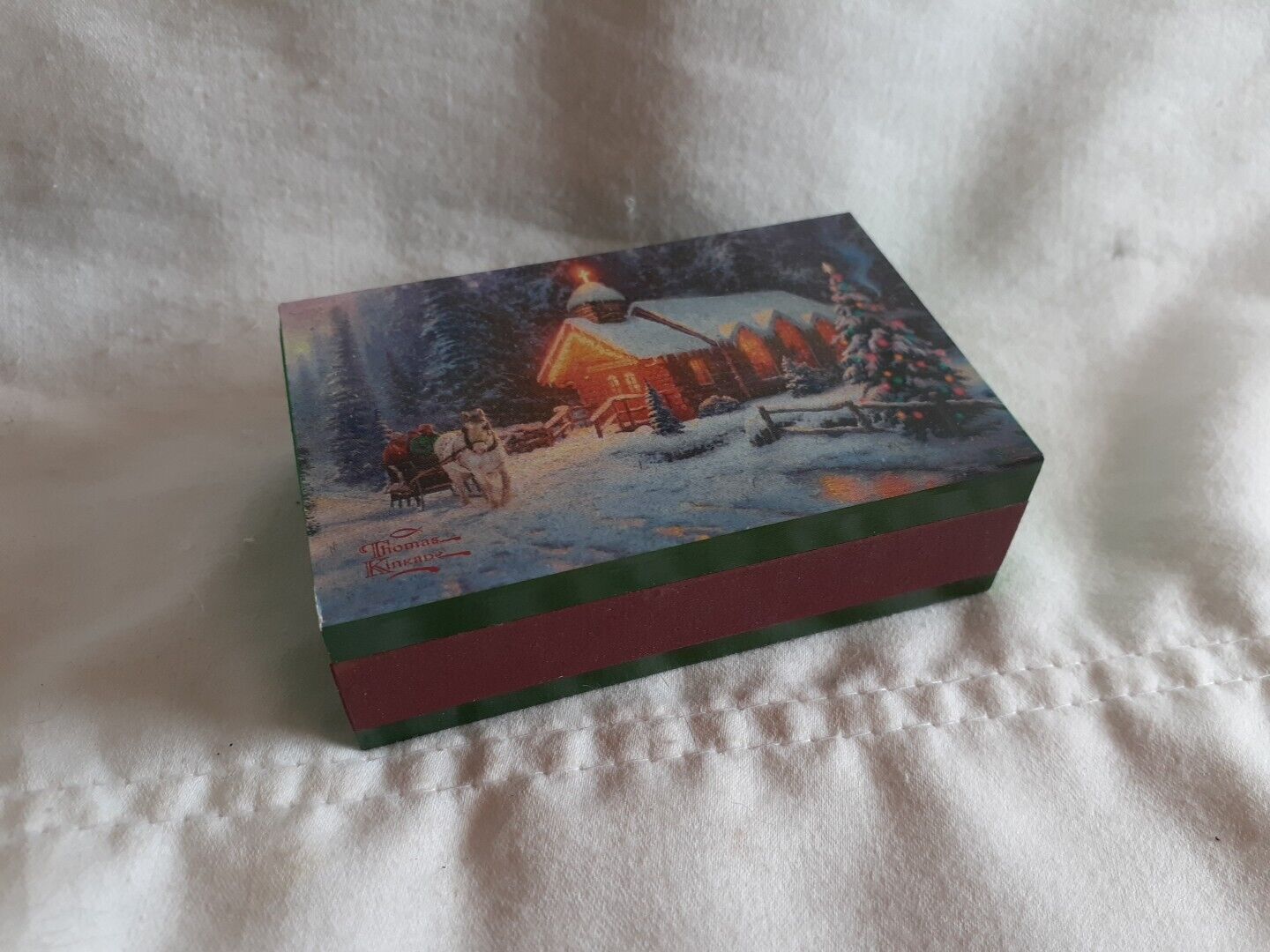 Thomas Kinkade Mr.Christmas Matchbox Melodies Music Box