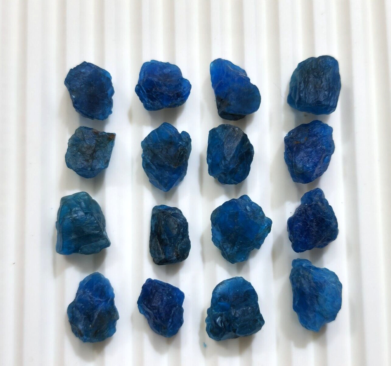 112 Crt Natural Raw Blue Color Neon Apatite Rough Loose Gemstone For Jewelry
