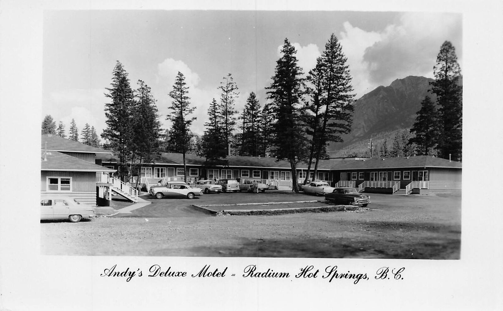 J80/ Hot Springs B.C. Canada RPPC Postcard c1940s Andy's Deluxe Motel 3