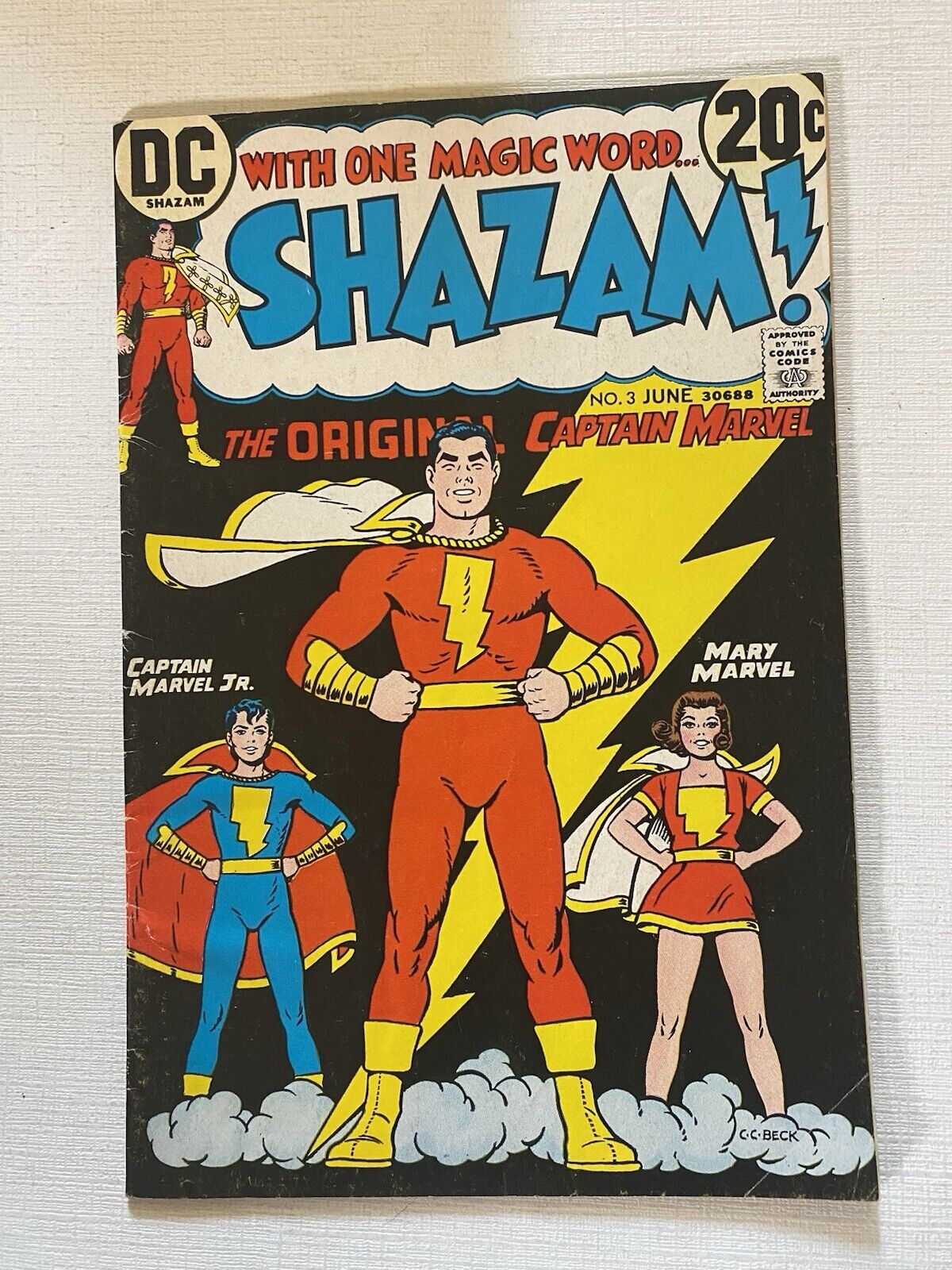 Shazam #3 (DC Comics, 1973) In VG+ Condition