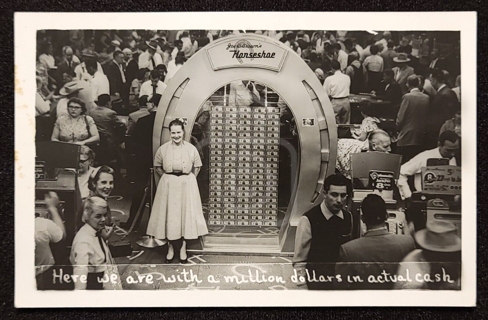RPPC of Reno, Joe O\'Browns Millon Dollar Horseshoe. C 1940\'s-50\'s Slot Machines 