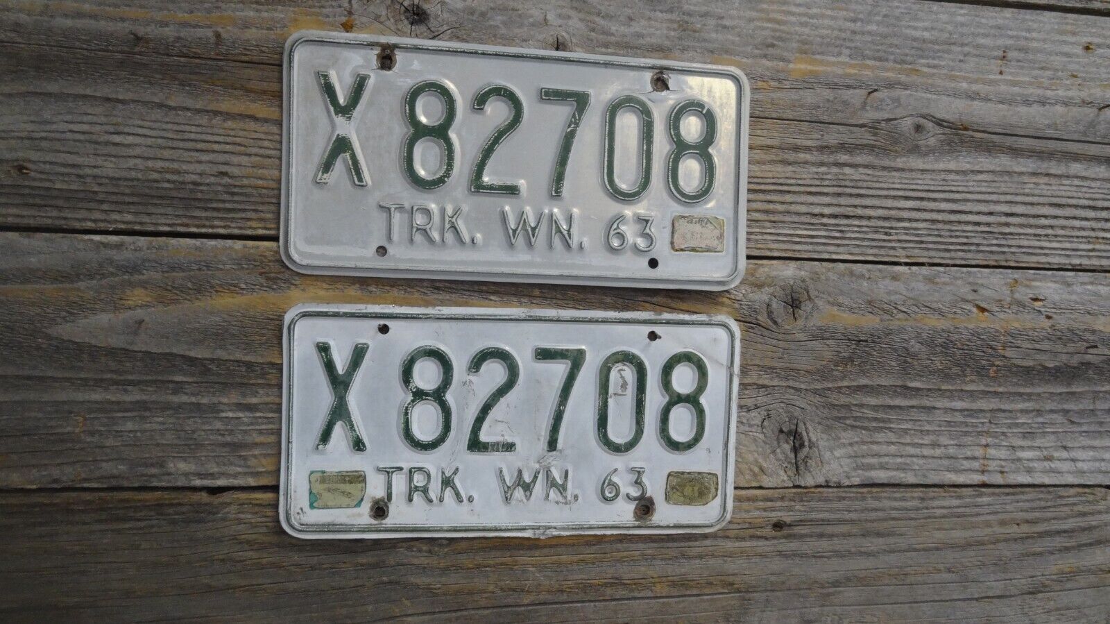 1963 Washington Truck 63-82 YOM Original embossed license plates pair Great