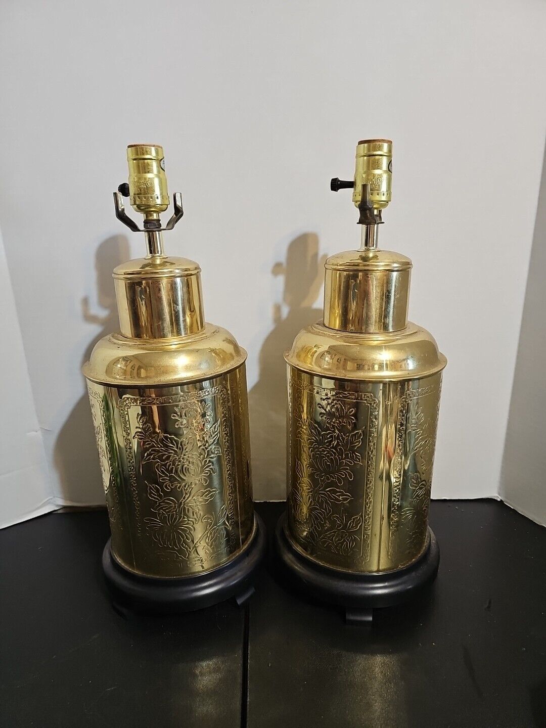 Pair Vintage Brass Asian Lamp Ginger Jar Tea Caddy Floral Etch Gold Chinoiserie