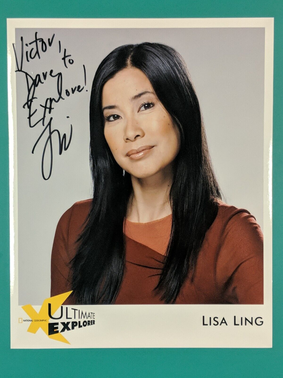 Lisa Ling Signed Autographed Photo TV CNN Oprah 