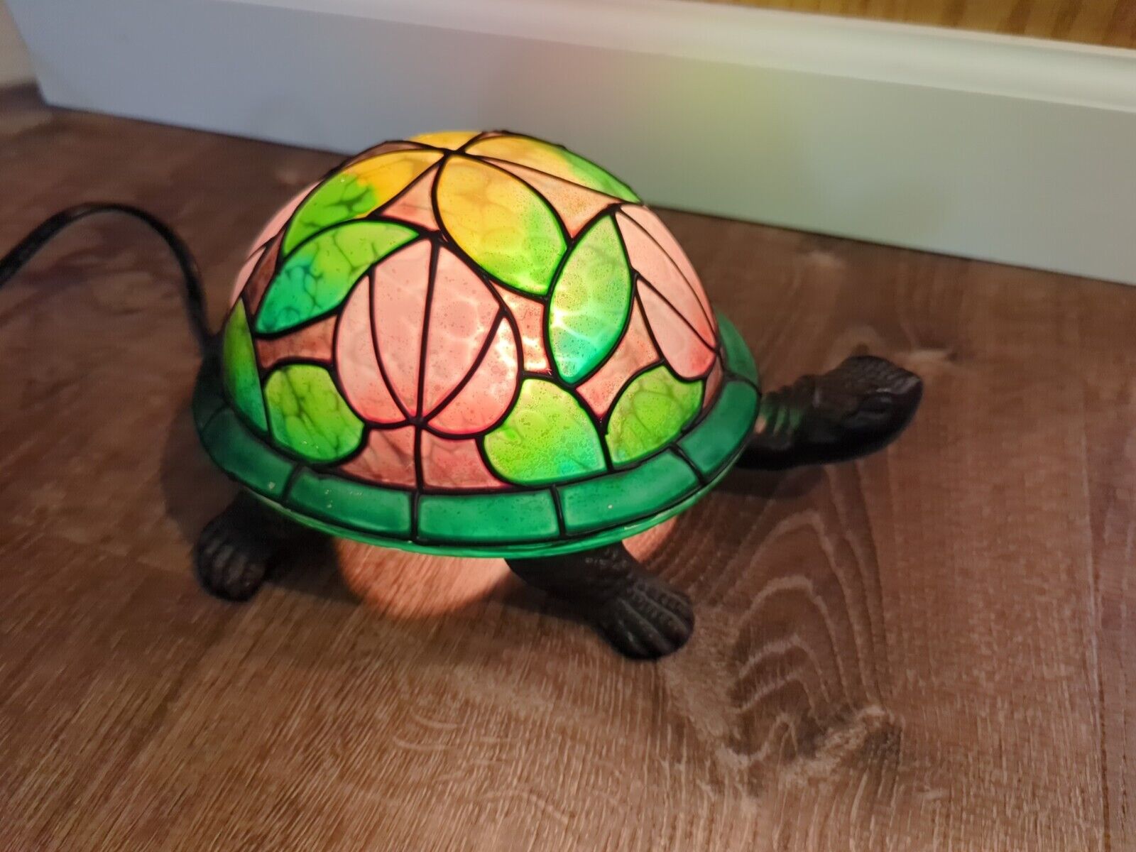 Vintage Stained Glass Tiffany Style Turtle Accent Table Lamp Night Light