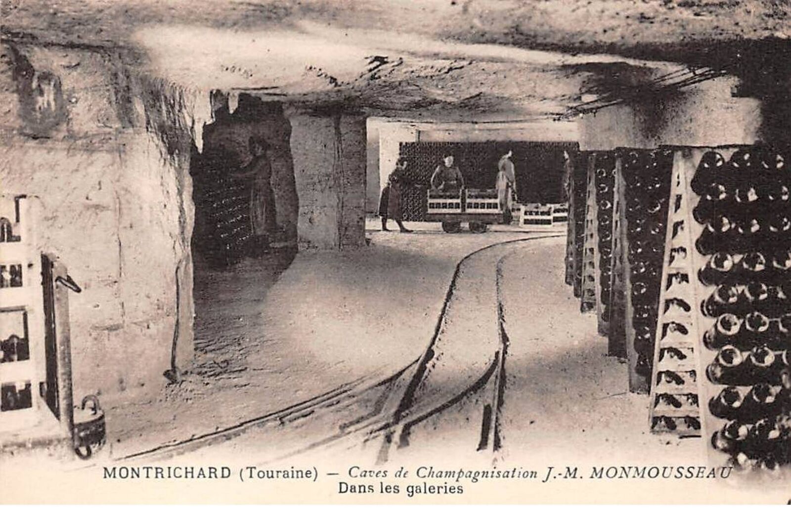 41 - MONTRICHARD - SAN44800 - JM Monmousseau champagnation cellars - in l