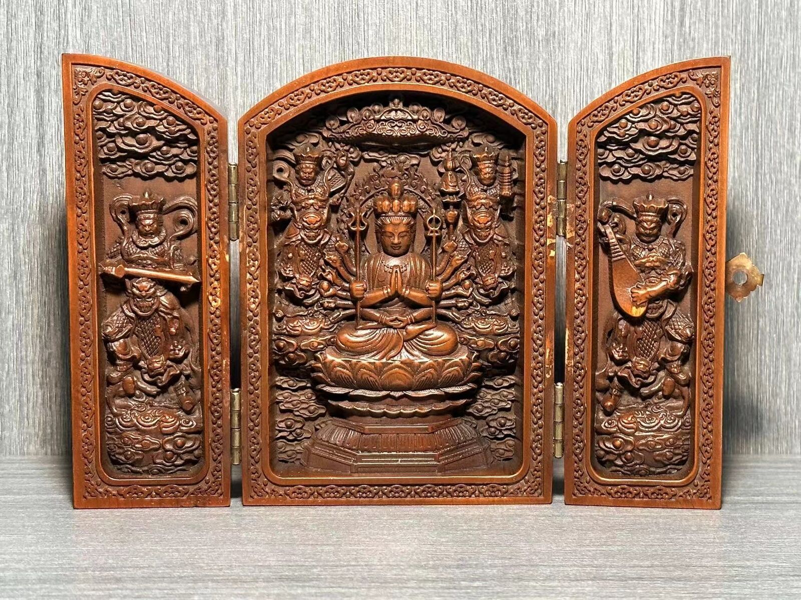 Old Antique Three Open Box Decoration - Thousand Handed Guanyin Bodhisattva