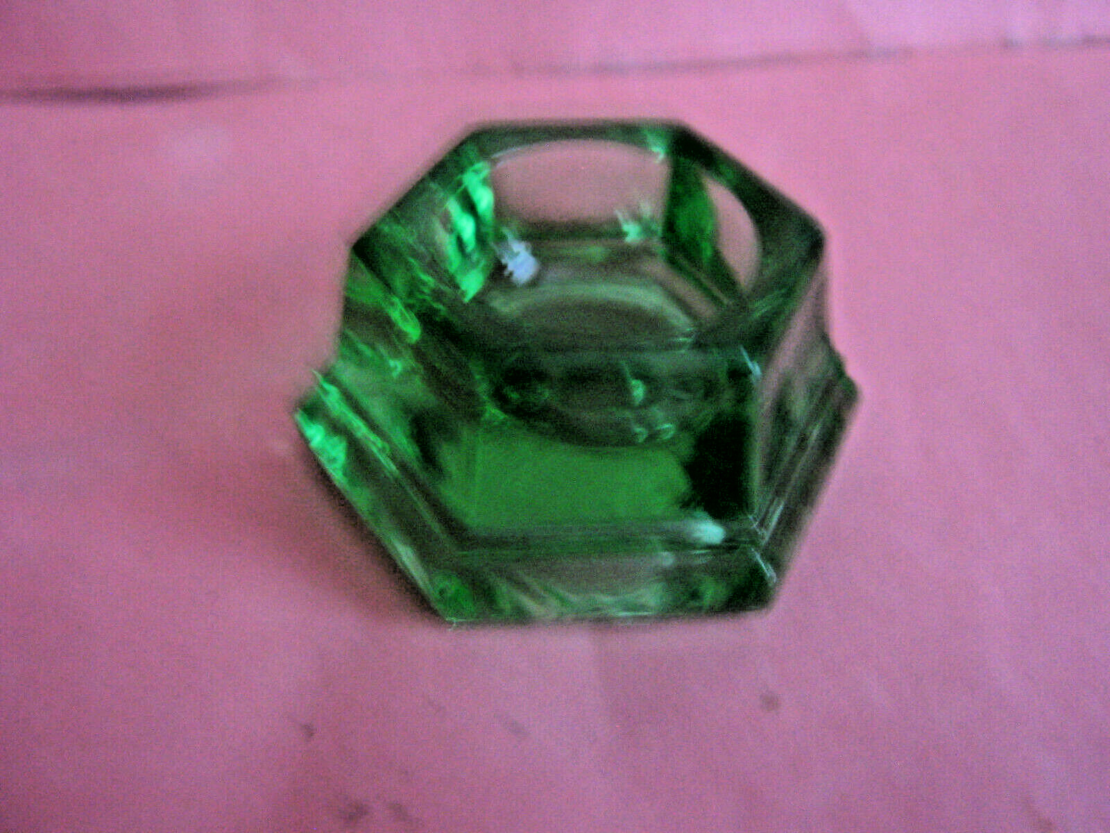 FOSTORIA GREEN FLEMISH PATTERN GLASS OPEN SALT CELLAR, c1913-1928