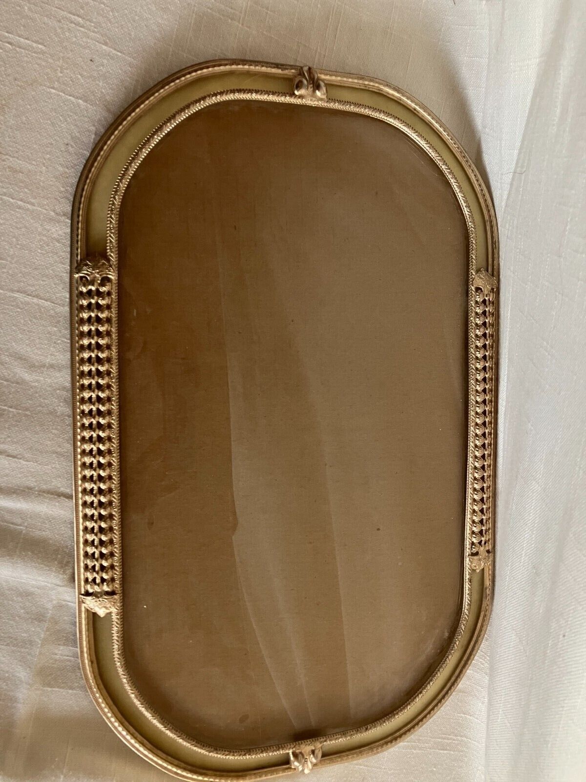 *Exquisite* Vintage Curved Bubble Glass Ornate Frame 10\