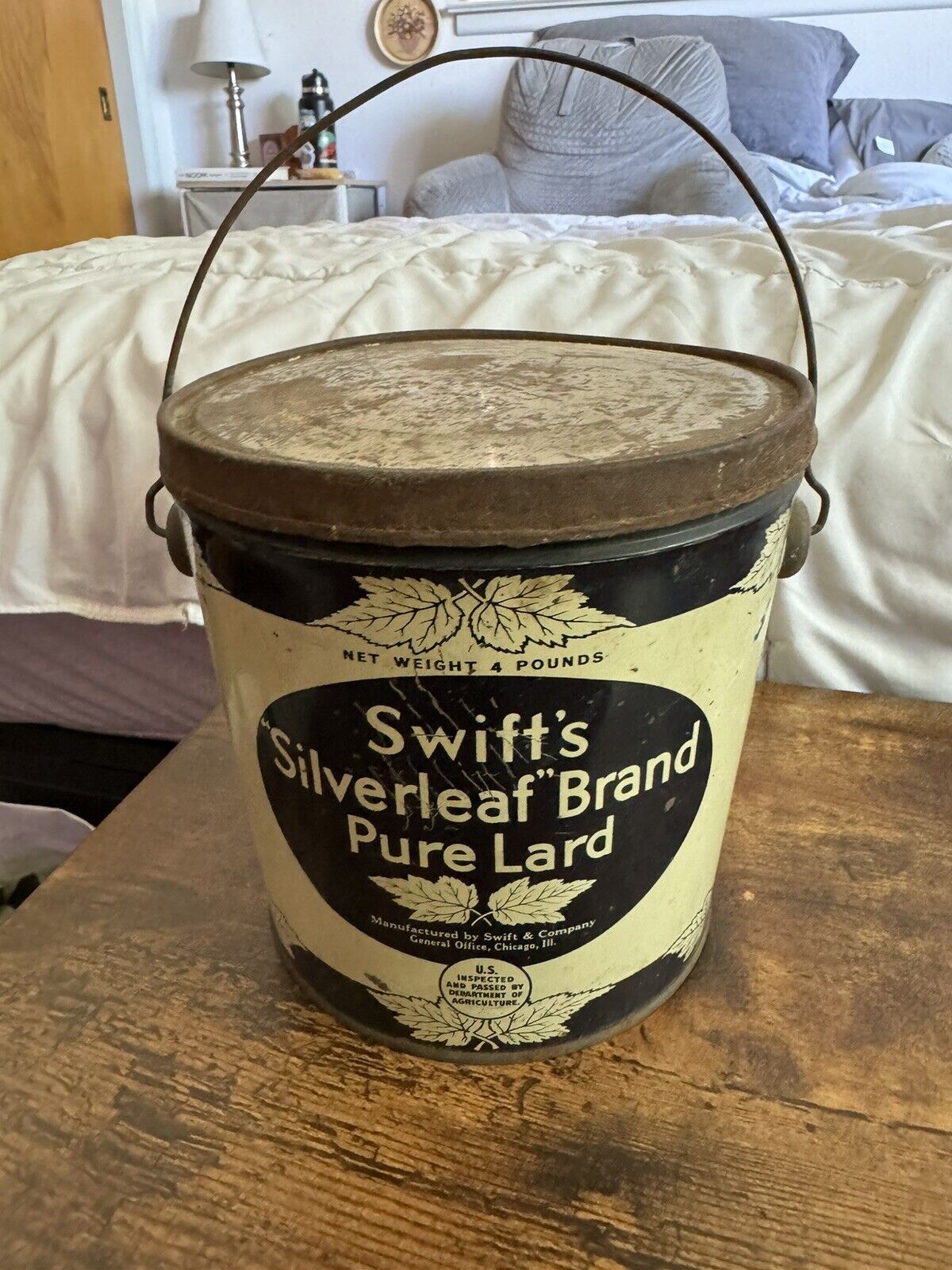 Vintage Swift\'s “Silverleaf” Brand Pure Lard Tin