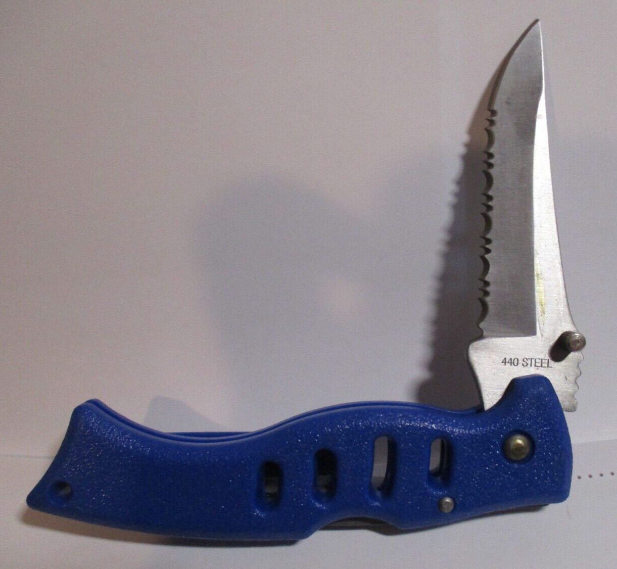 NEW -  Serrated Blade - Blue Pocket Folding Pocket Knife-  440 Stainless Steel